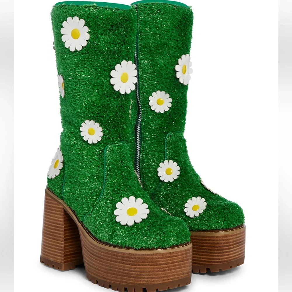 IT’S ALWAYS GREENER PLATFORM HEELED BOOTS  DELIA*S BY DOLLS KILL WOMENS 7 RARE!!
